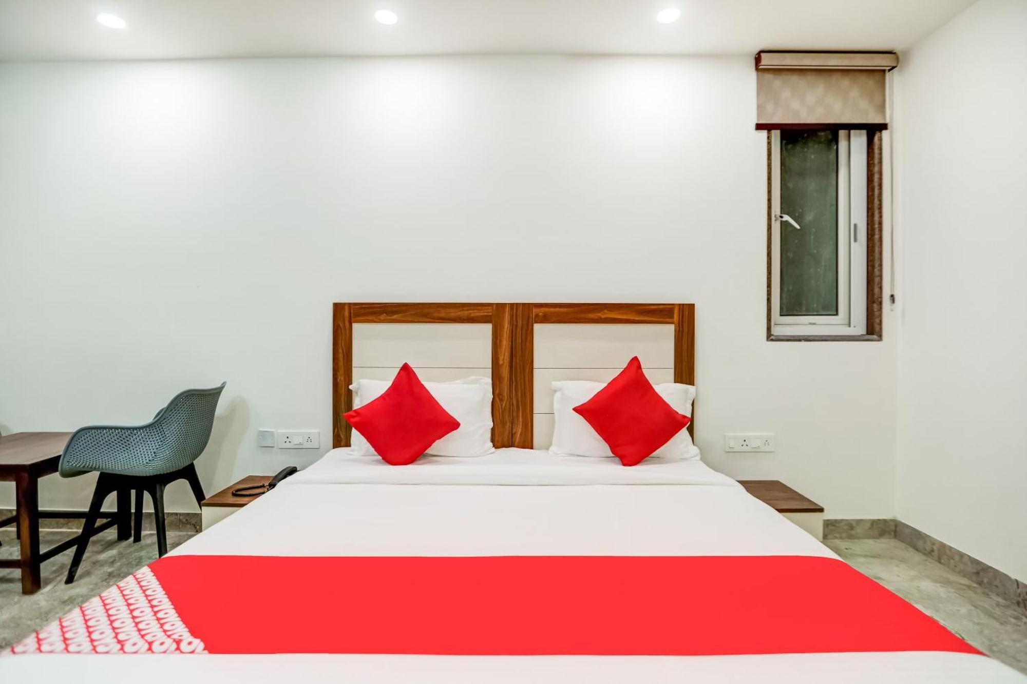 Flagship Happy Inn Delhi  Exterior photo